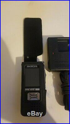 Olympus DS-7000 Digital Voice Recorder with Battery Charger, Pouch and 2gb Mem
